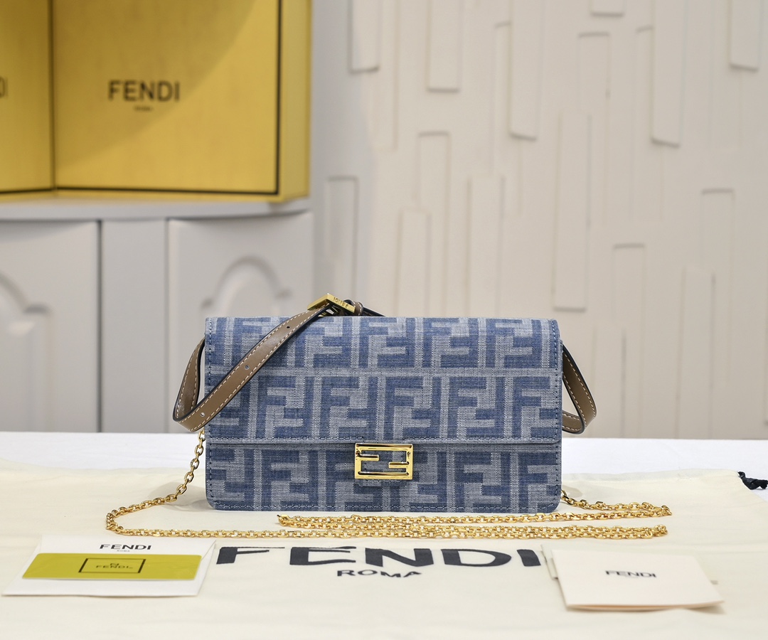 FD Chain Wallet Baguette Handbag - Blue Denim - Gorchic - $136.99